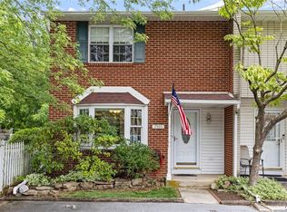 7555 Buttercup Rd, Macungie, PA 18062