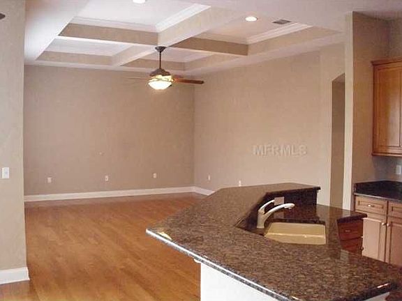 5th image of 1855 Woodpointe Dr