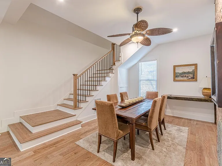 1118 Glenwood Ave SE — Photo 37