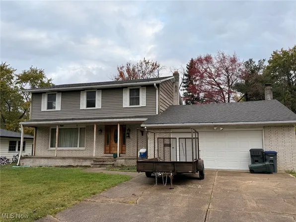 33065 Arlesford Dr, Solon, OH 44139