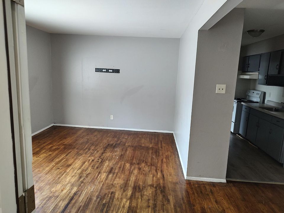 1st image of 10067 Toelle Ln APT E