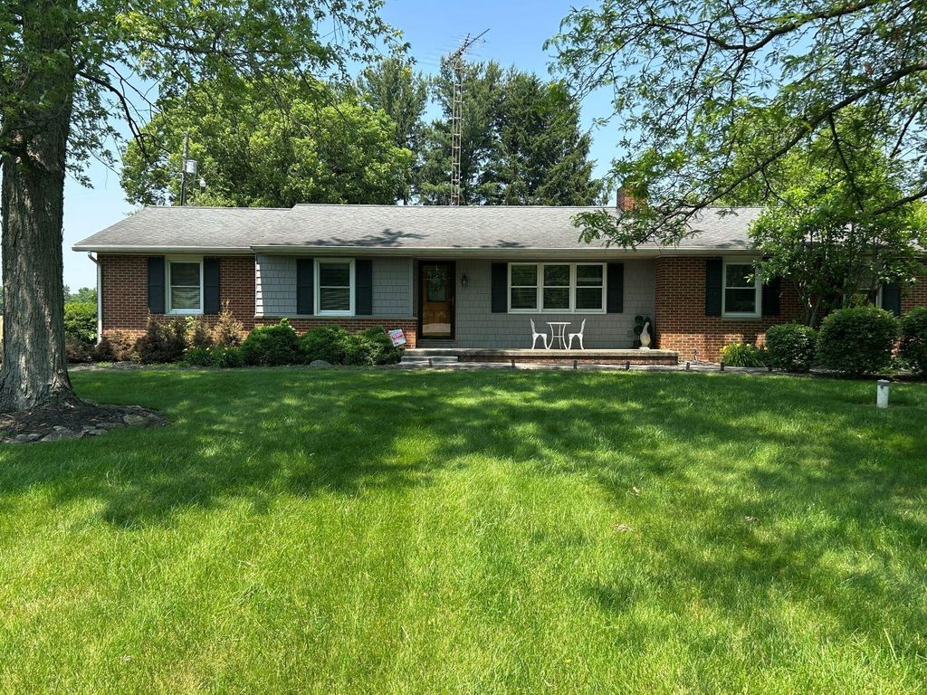 Real estate listing image