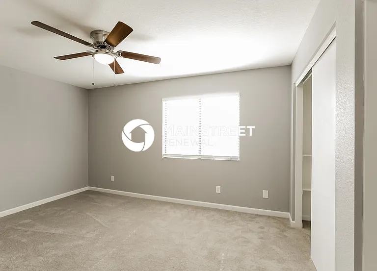 8619 W College Dr — Photo 11