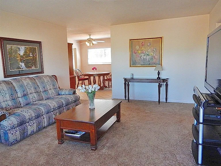 11931 Callado Rd — Photo 15