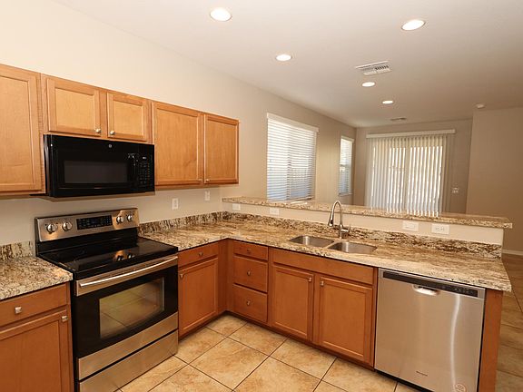 GRANITE COUNTERS