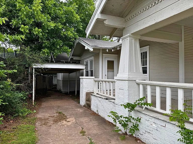 1705 Pearl Ave — Photo 32