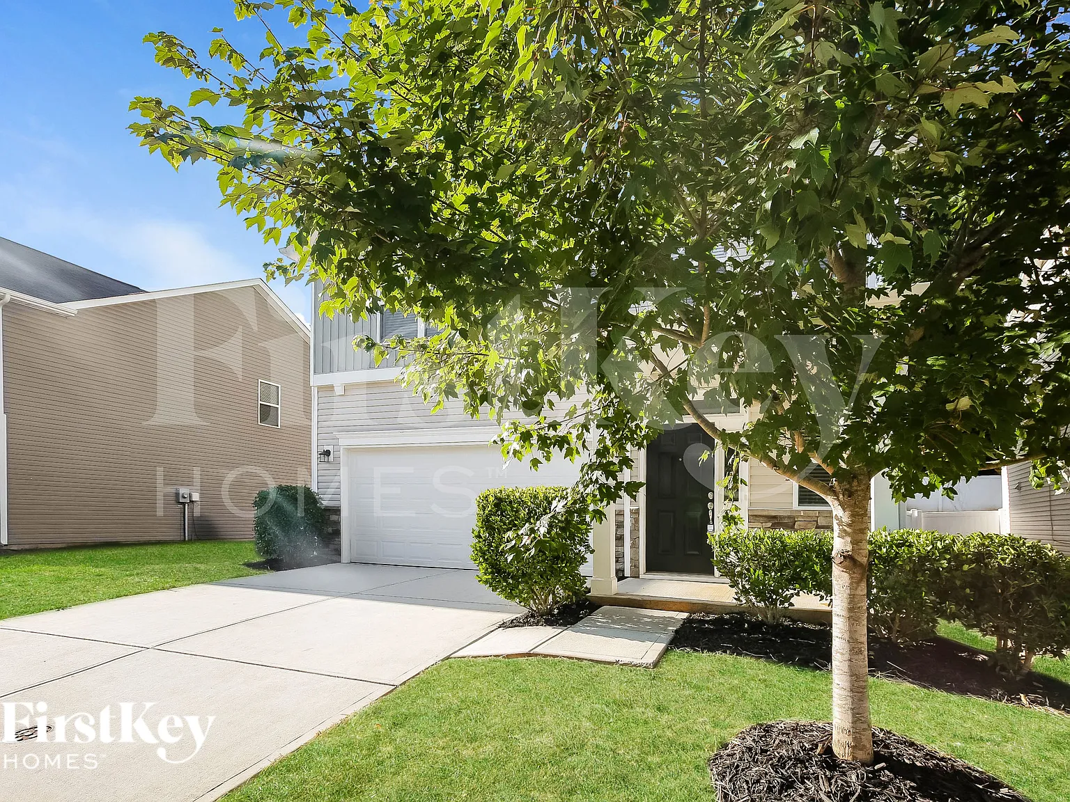 3 bed, 2.5 bath, 1841 sqft, $2,155 — Photo 3