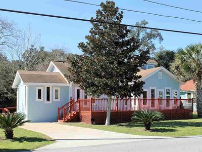 513 S 2nd St, Perdido Key, FL, 32507