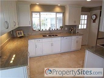 3rd image of 7755 Lakemont Dr NE