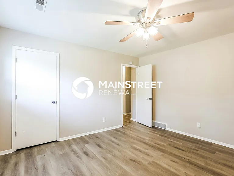Main Bedroom