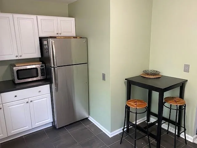 3 Stanford Dr — Photo 9