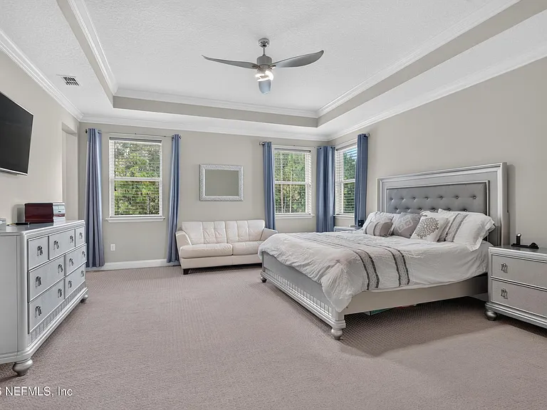 22 Azura Point — Photo 23