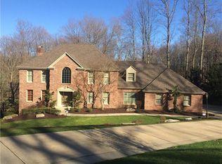 103 Dogwood Ln, Blawnox, PA