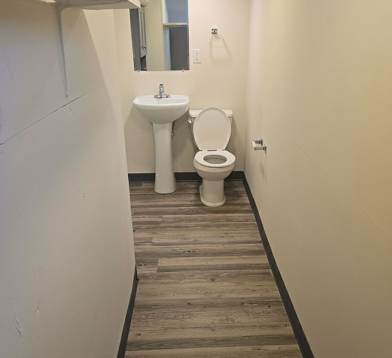 1st image of 100 S College Ave APT 14