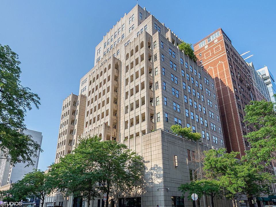 1st image of 1155 N Dearborn St APT 402