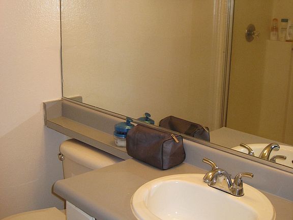 5th image of 1375 Midvale Avenue # Fl 2nd