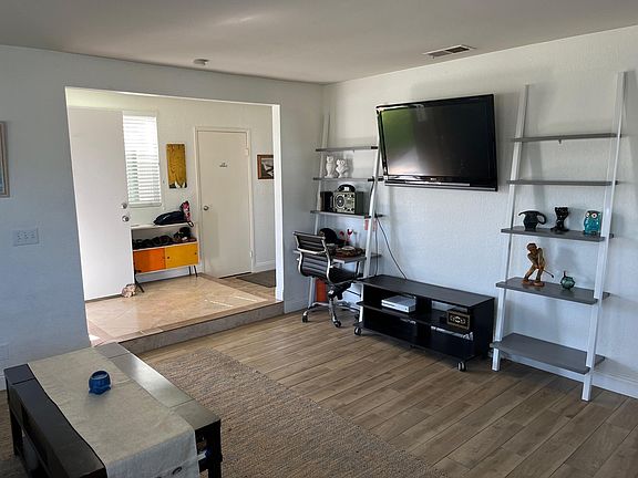 5th image of 169 E 18th St APT A