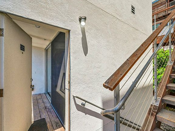 4th image of 1941 Columbia St Unit 302