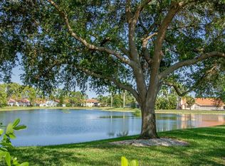 244 Lambton Ln, Naples, FL 34104