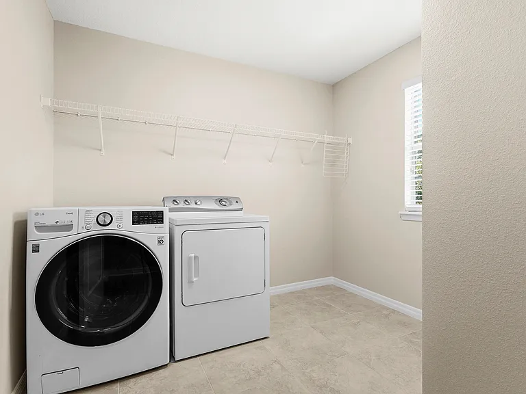 8457 Karpeal Dr — Photo 58