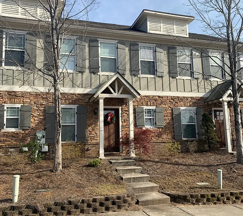 207 Oconee River Cir