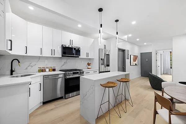 Kitchen, photo 1