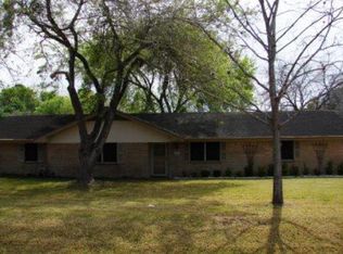 502 Brooks Rd, Victoria, TX 77904