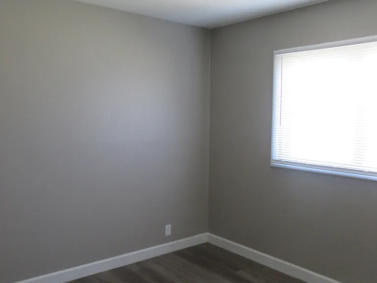 10 Cricket Ct — Photo 12