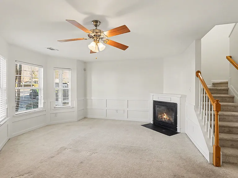 2515 Brackley Pl NW — Photo 16
