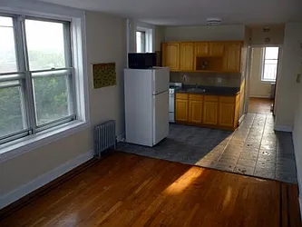 Rented by Elenora Dantchev, LREB