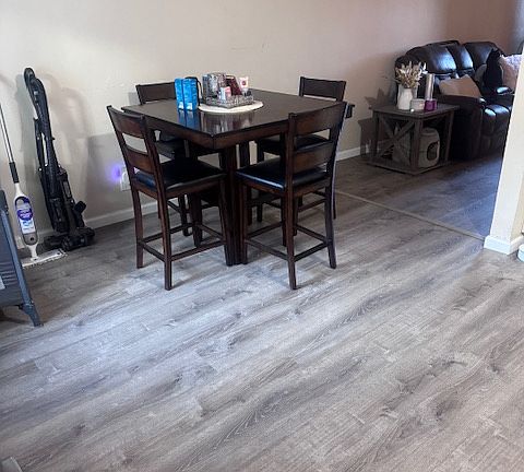 5th image of 2088 El Prado Ave