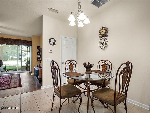 4th image of 4883 PARKHURST Place