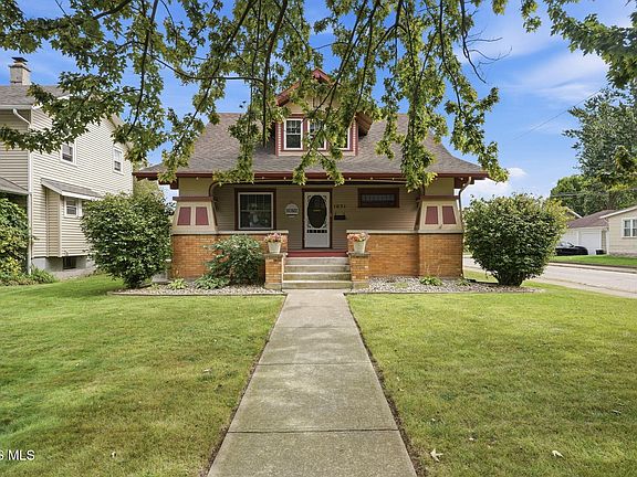 2nd image of 1031 Hurd Ave