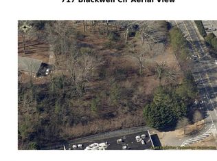 717 Blackwell Cir #8, Marietta, GA 30066