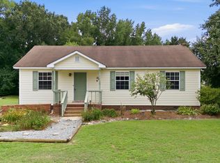 3805 Manor Dr, Clayton, NC 27520