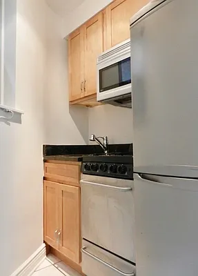 Rented by J & M Realty Services Corp (Management) | media 9