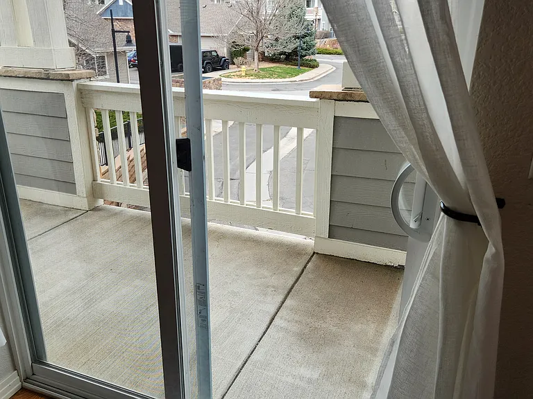 DECK OFF KITCHEN MAIN LEVEL