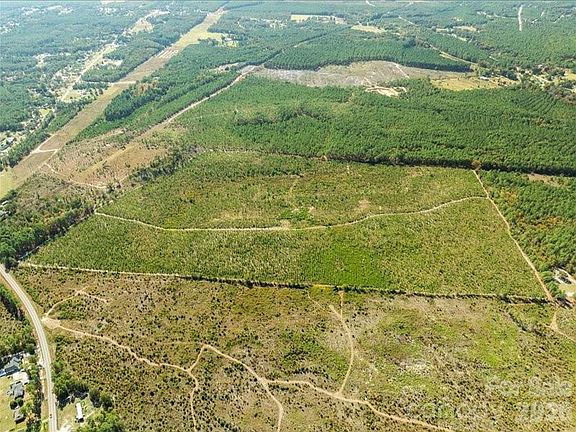 4th image of 1924 Ruby Rd