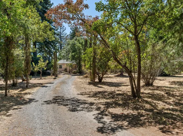 1620 Big Cedar Lane, Sebastopol, CA 95472