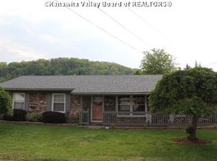 232 Seneca Cir, Winfield, WV 25213