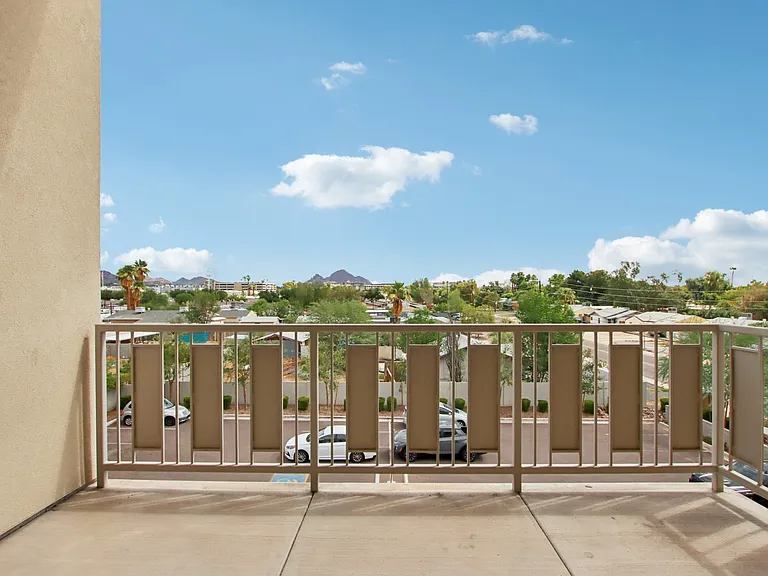 Clayton on Highland — Photo 1