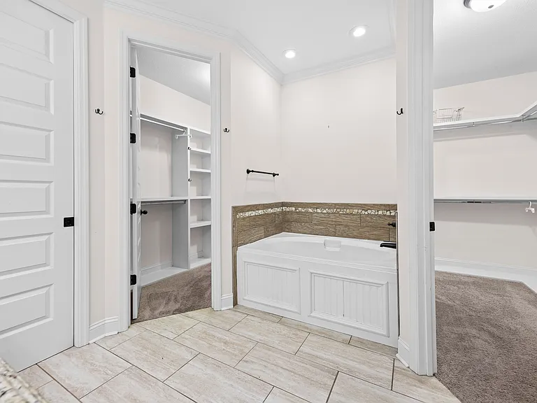 4005 Brightwell Dr — Photo 40