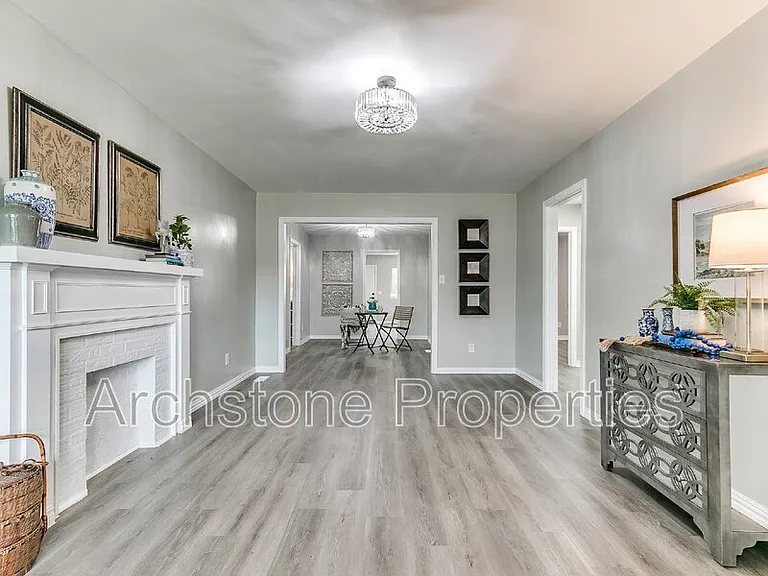 2617 NW 37th St — Photo 21