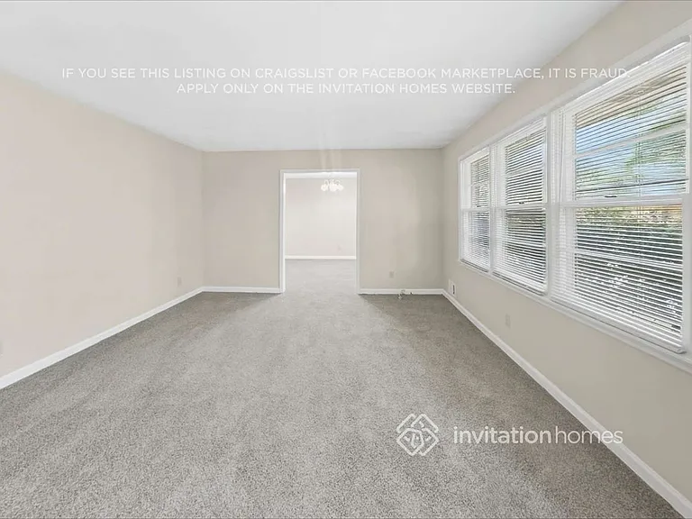 624 Princess Cir — Photo 5