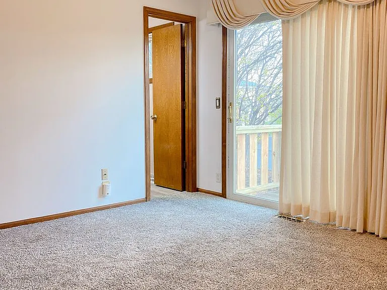 2103 Morrie Dr — Photo 30