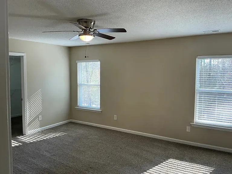 316 Rondelay Dr #1 — Photo 15
