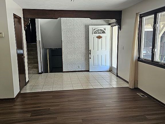 5th image of 2421 Webster Ave