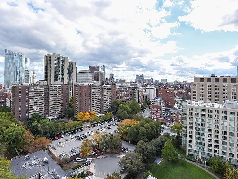 8 Whittier Pl #21G — Photo 6