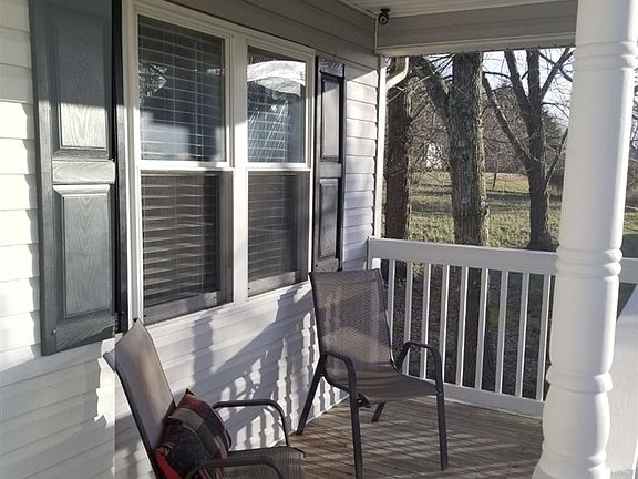 2nd image of 184 Robey Dr