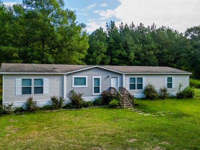 47 Page Dr, Moselle, MS, 39459